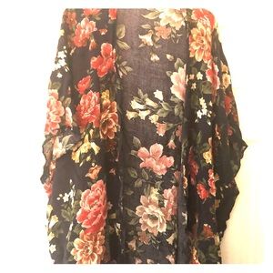 XS xhilartion kimono floral